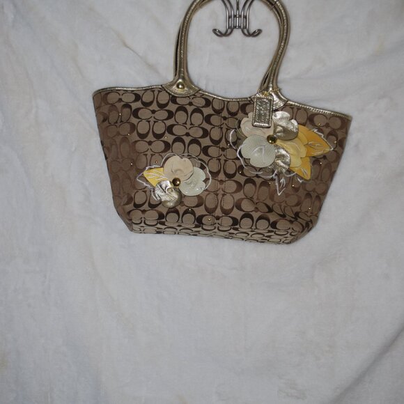 🌸COACH Large Signature Bleeker Floral Khaki Gold Tote Carryall Handbag🌸 - Picture 2 of 14